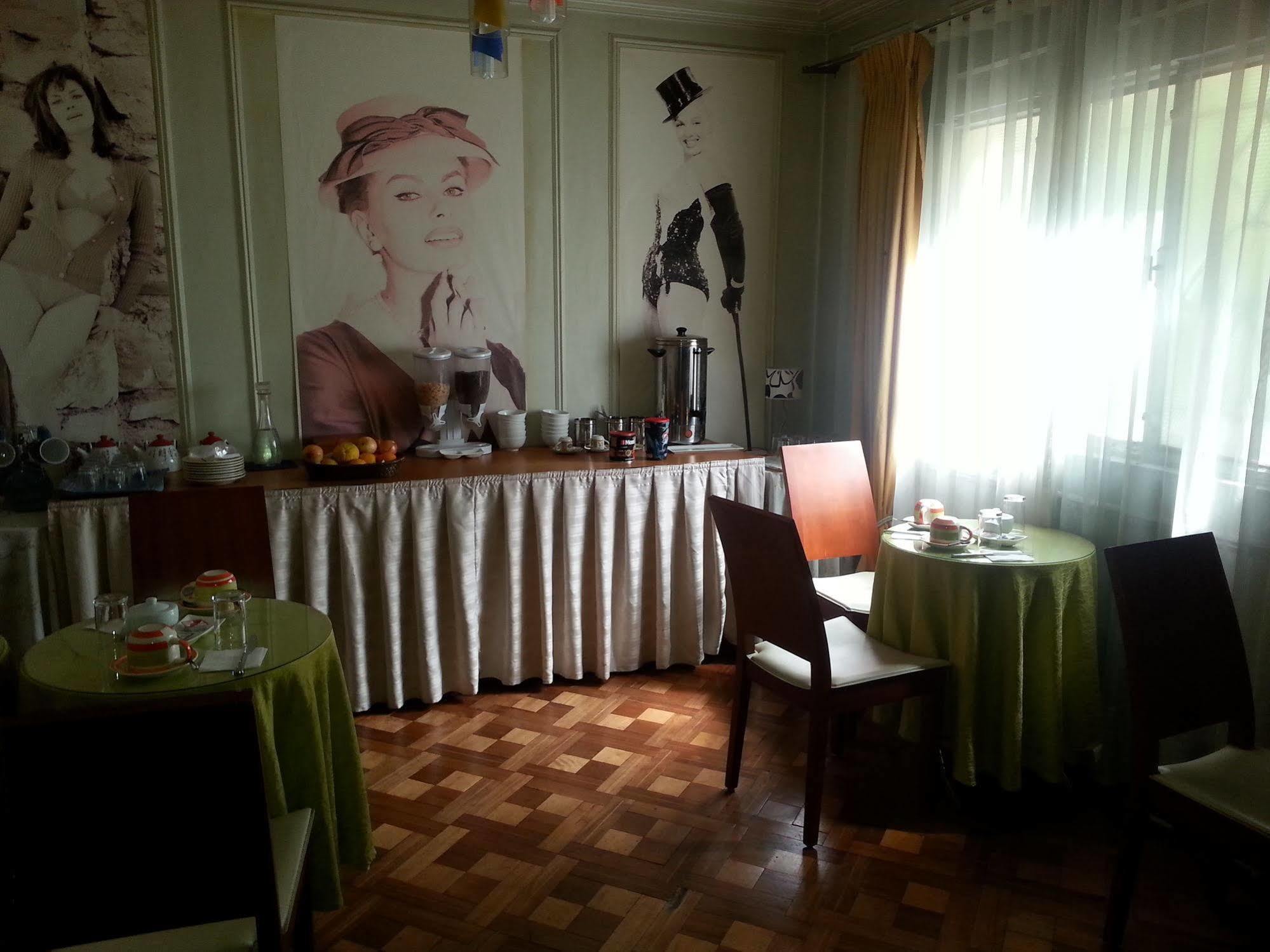 Hotel Quito Santiago de Chile Zewnętrze zdjęcie